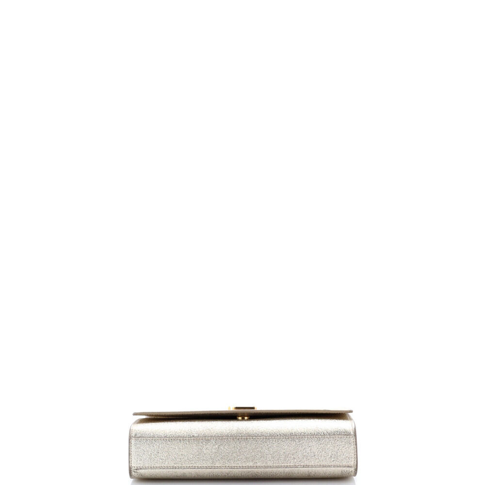 Saint Laurent Medium Classic Monogram Crossbody Bag - Picture 4 of 8